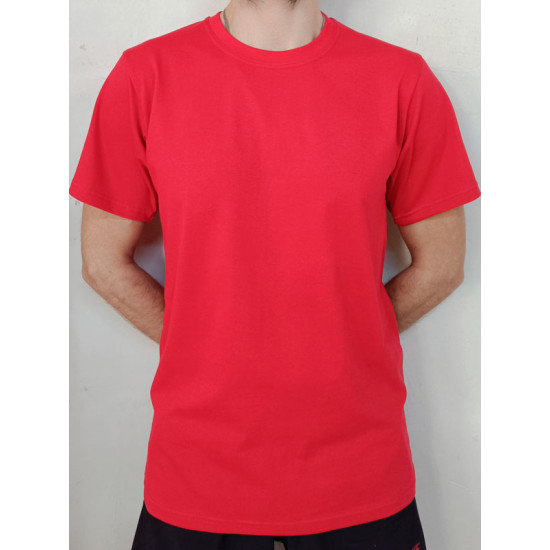 Футболки червоні