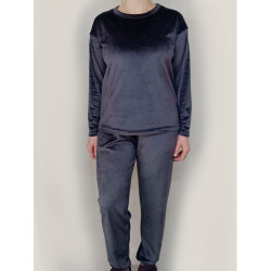 Костюм жіночий велюровий